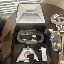 Brand New Starlink Mini/with Power Source,mounts &Case