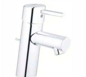 GROHE  Concetto Single Hole Single-Handle Low-Arc Bathroom Faucet in StarLight Chrome