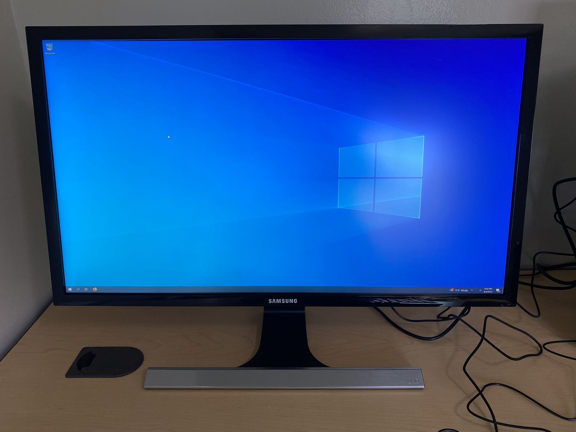 Samsung 28” 4k Monitor