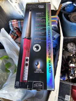 Curling iron. Brand new never used