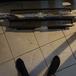 Chevy trailblazer Grille