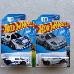 Lot of 2 Hotwheels mad Mike drift attack