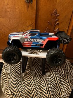 Arrma Mini Kraton 3S basher, new