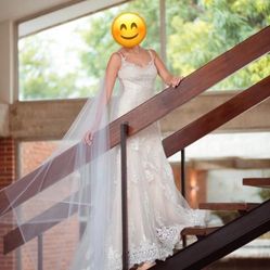 MAGGIE SOTTERO!! WEDDING DRESS. Size 4
