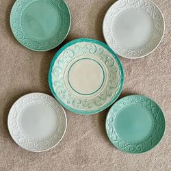 5 decorative plates