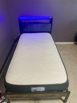 Twin bed