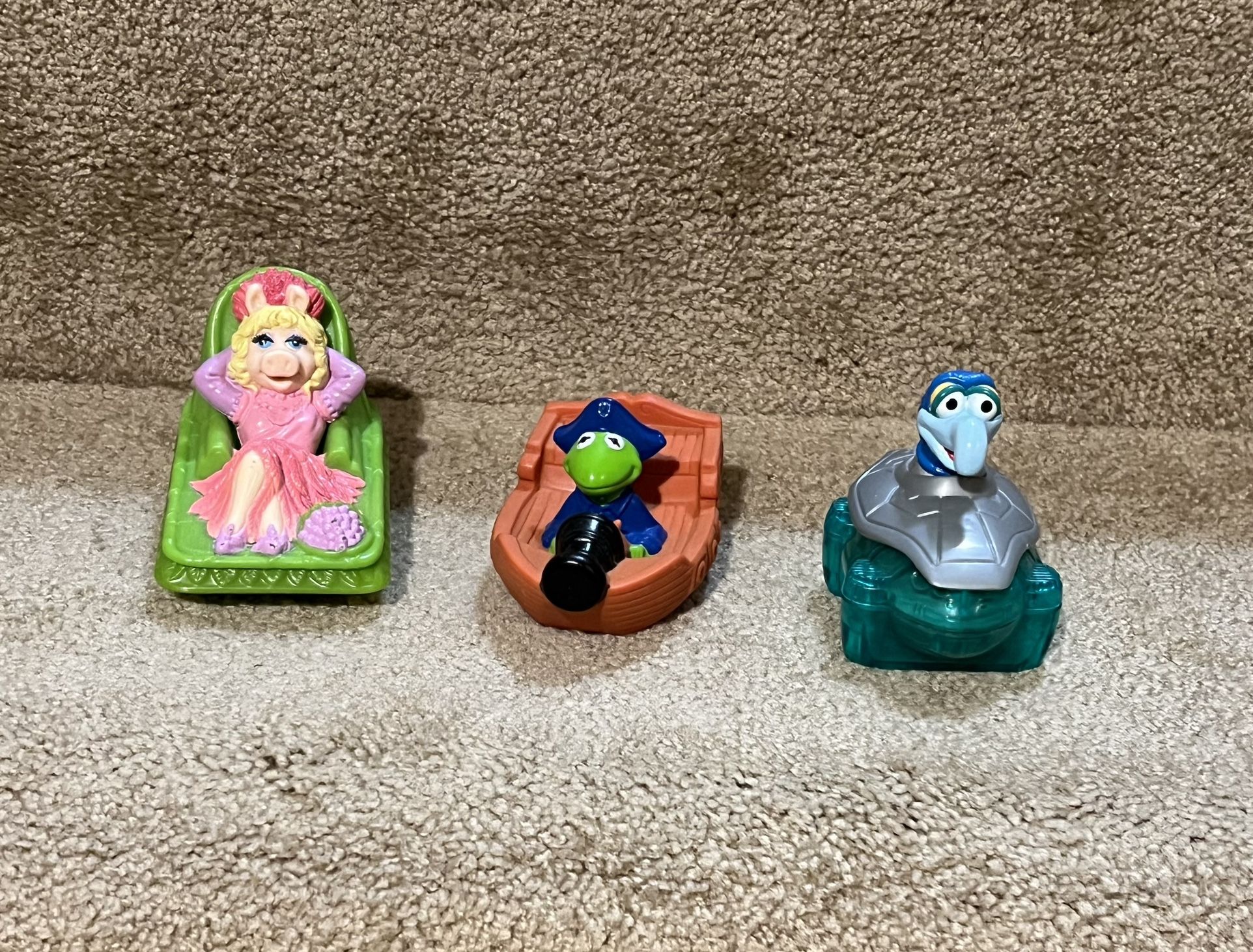 1995 Muppet Treasure Island, McDonald's Happy Meal bath Tub Toys, Set of 3 Piggy
