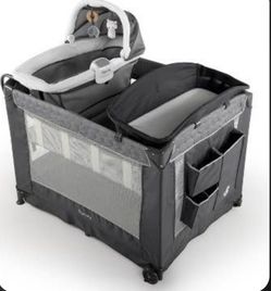 Brand new  beautiful ingenuity pack n play with bassinet and changing table.