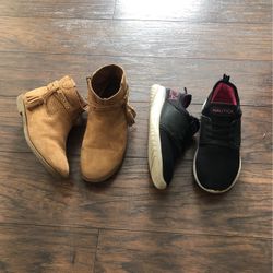 Small girls shoes- size 13,1