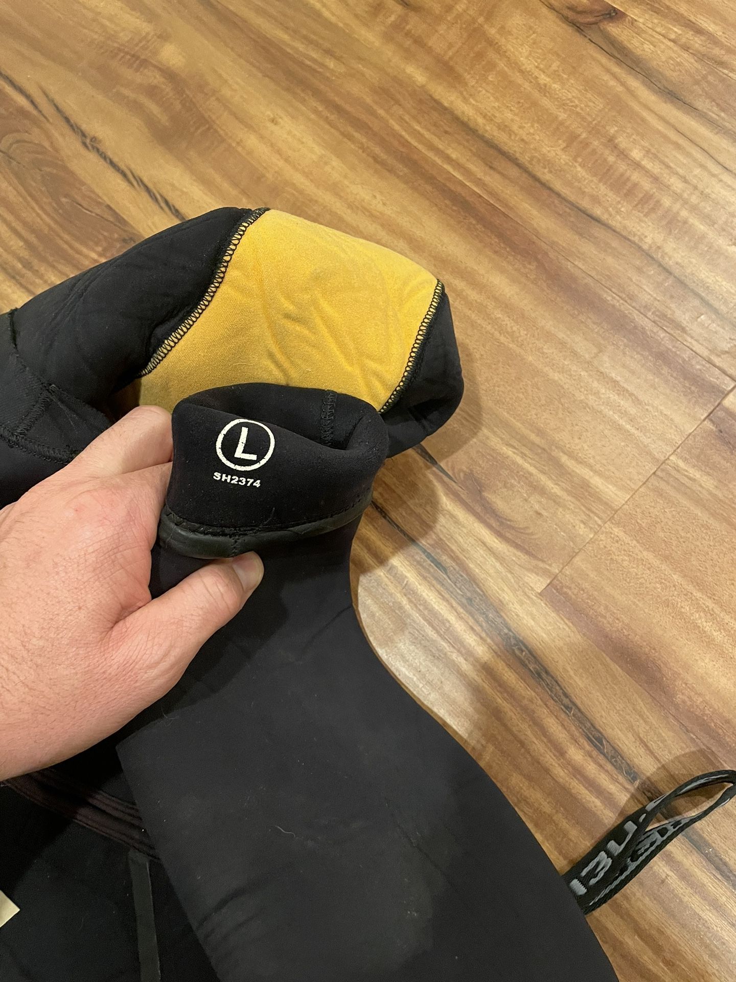 Size Large Oneill Dive Wetsuit 7mm for Sale in Del Mar, CA OfferUp