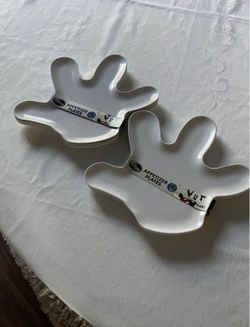 White Gloved Hand Mickey Mouse Appetizer Plates