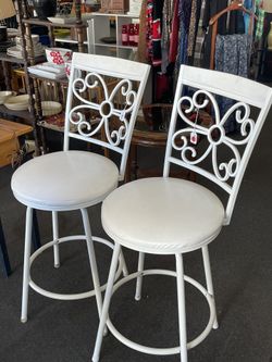 Bar Stools 