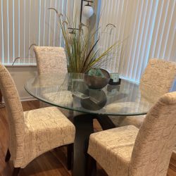 Heavy Round Glass Table. Stable
