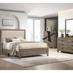 4PC QUEEN BEDROOM SET INCLUDED QUEEN BED, ONE NIGHTSTAND DRESSER AND MIRROR NEW IN THE BOX 