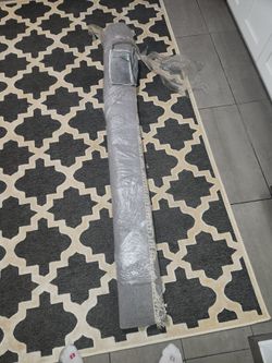 Rug Brand New  8 Foot 6 Ins X 5 Foot 7 Inch 