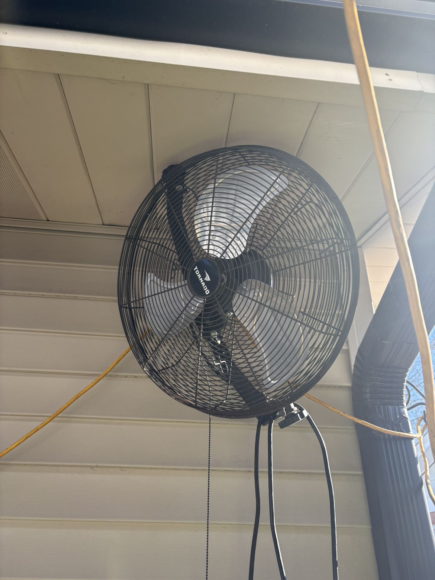 18" Tornado Fan