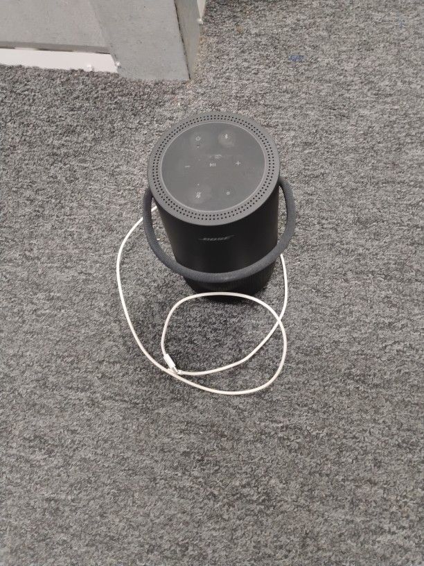 BOSE WIRELESS SPEAKER