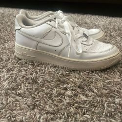 Nike Air Force Ones 