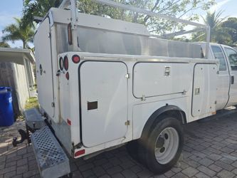 2008 F450 Fiberglass Bed For Sale