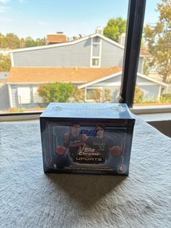 2025/26 Topps Chrome Update Series Basketball Hobby Box