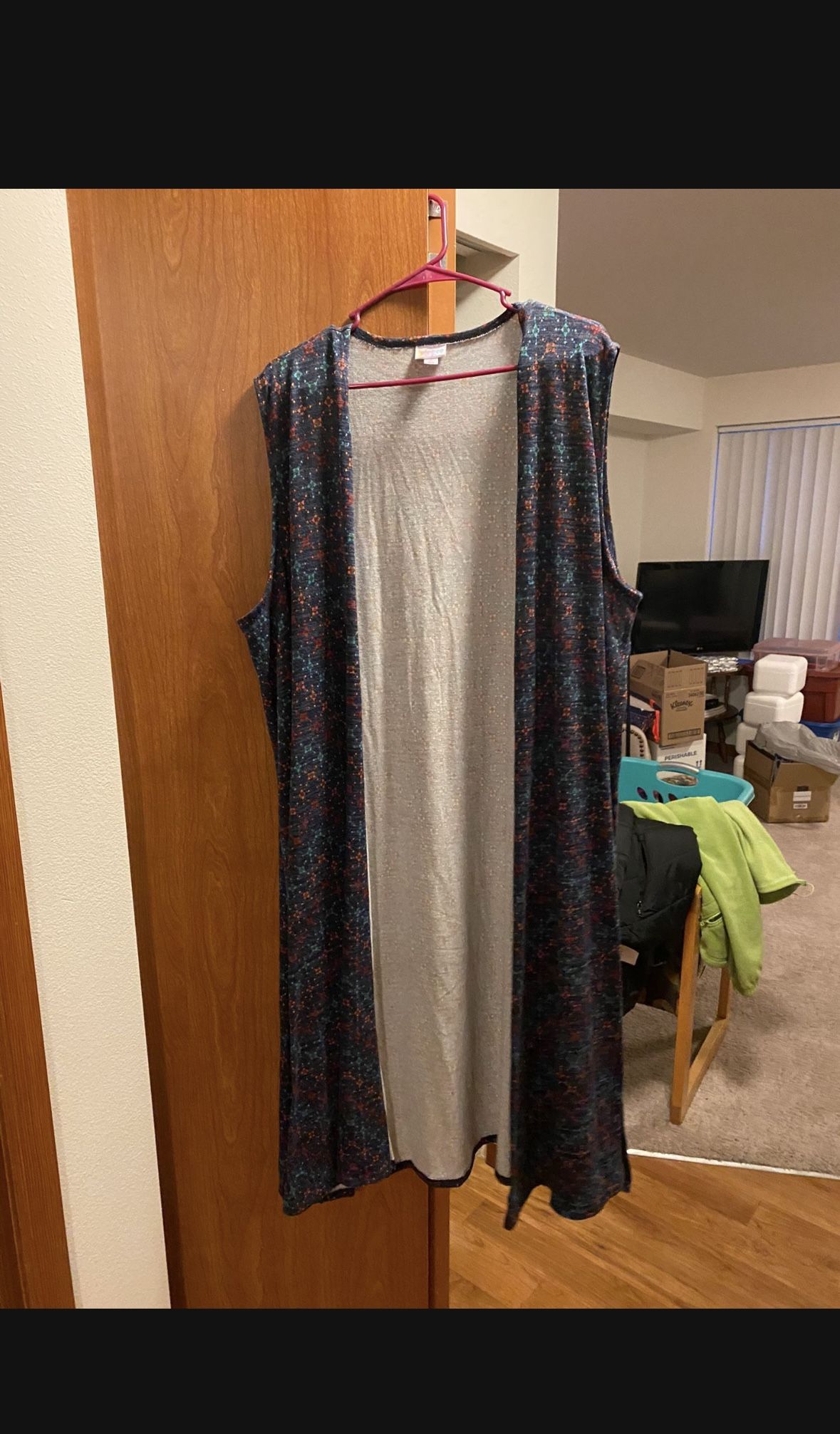 LuLaRoe Extra-Long Open Front Sleeveless Vest 1XL