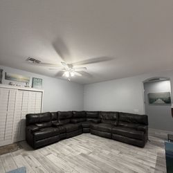 Reclining Sectional Leather Couch 