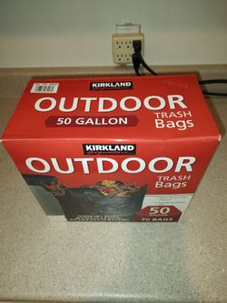 Kirkland Signature 50-Gallon Outdoor Trash Bag, 70-count New Never Opened 