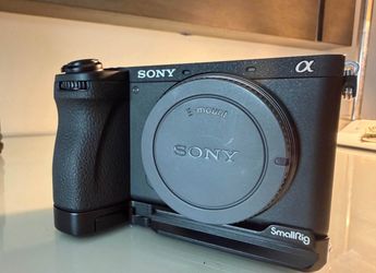Sony A6700