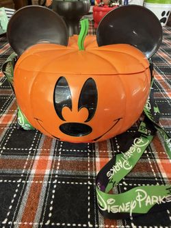 Disneyland Mickey Mouse Pumpkin Popcorn Bucket