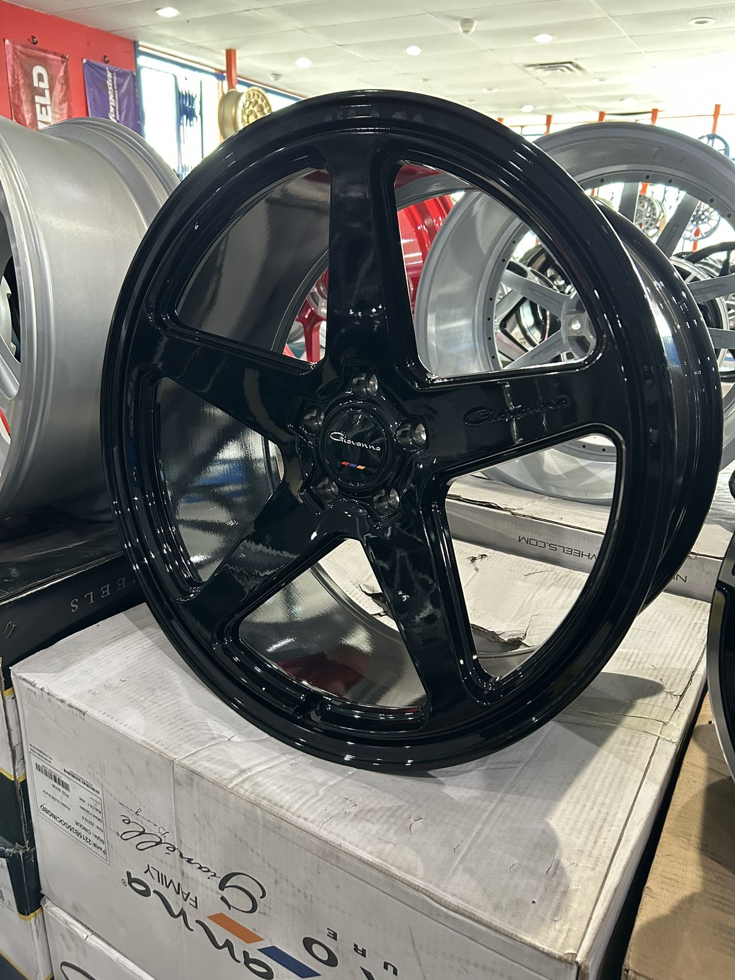 GIOVANNA 2290B 5x120 Size 22x10.5 OFFSET +35mm GLOSS BLACK