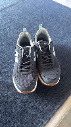 Women’s sketchers