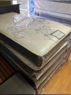 Twin size mattress / Colchon