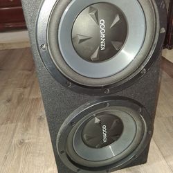 Bocinas 12 enbuen condition