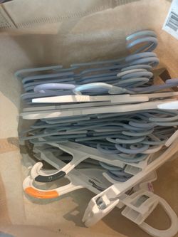 Kids hangers