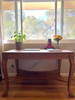 Vintage Solid Oak Writing Desk – Cabriole Legs, Carved Corners, Center Drawer