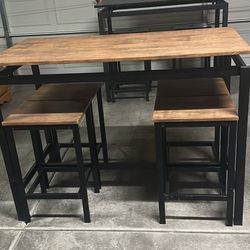 Dinning Table