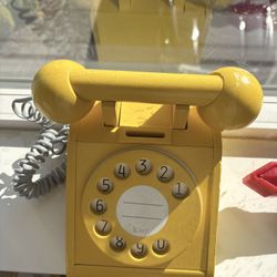 telephone toy