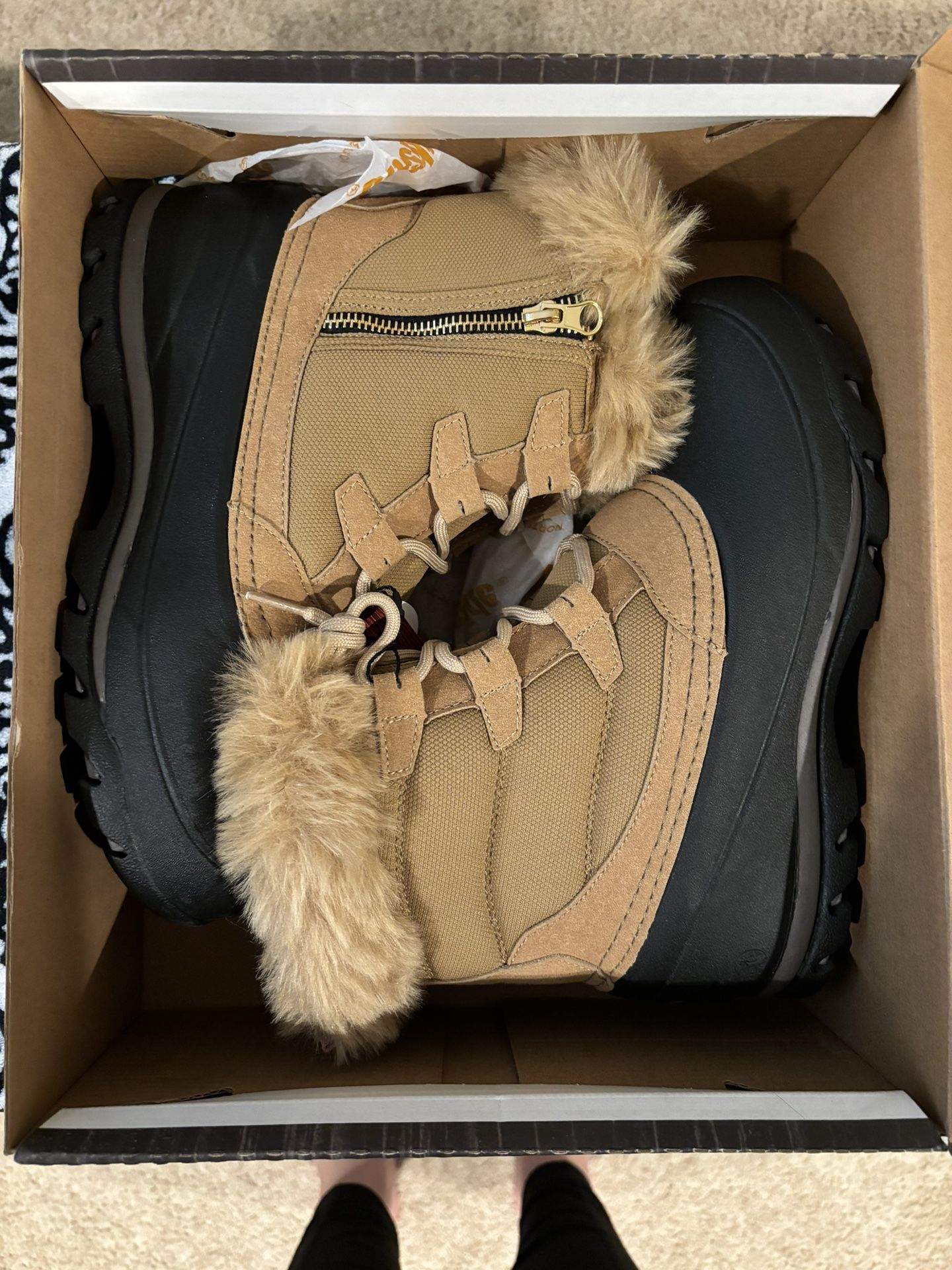 Snow Boots 