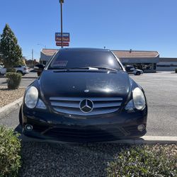 2008 Mercedes-Benz R 350 4door