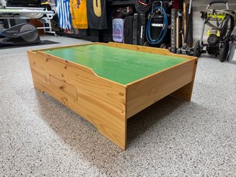 Children/toddler play table