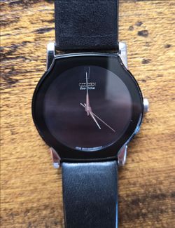 Citizen Eco-Drive Axiom Men's Black Leather Watch (G431-S030650) – Runs Great