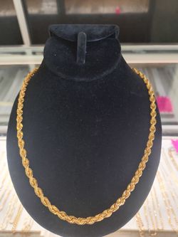 10ksolid gold necklace 50.9 grams 24 Long layway available 10% Dwon if you interested please make sure you ask for Maribel thank you