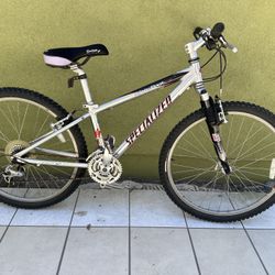 Specialized HardRock Mtn Bike