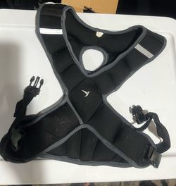 Adjustable weighted workout vest