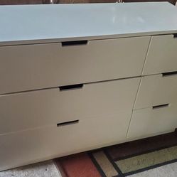 White Dresser/ Cajonera Blanca