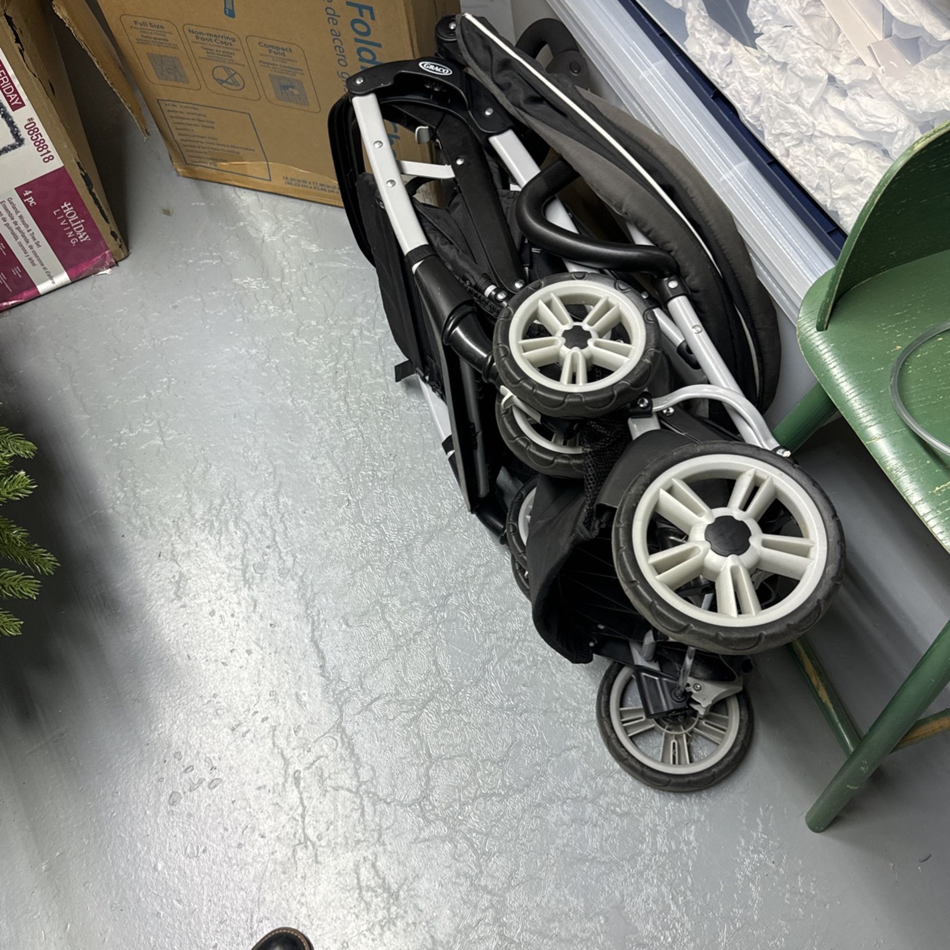 DOUBLE BABY STROLLER