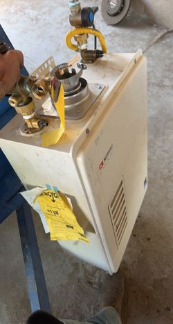 Tankless water heater in good condition used