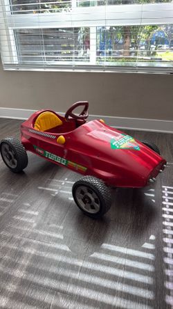 Vintage 1980’s Pedal car