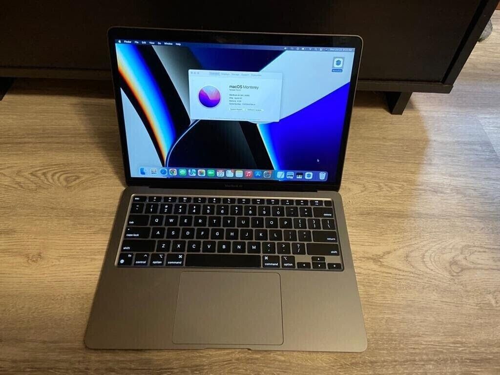 Apple Macbook Air 2020 M1 (256GB SSD 8GB ram Space Gray