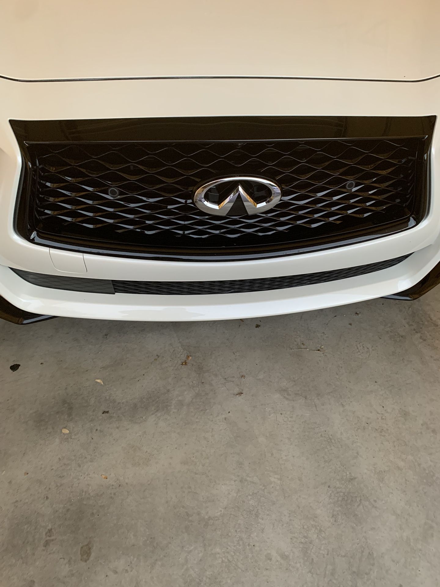 Infiniti Q50 Front Grill